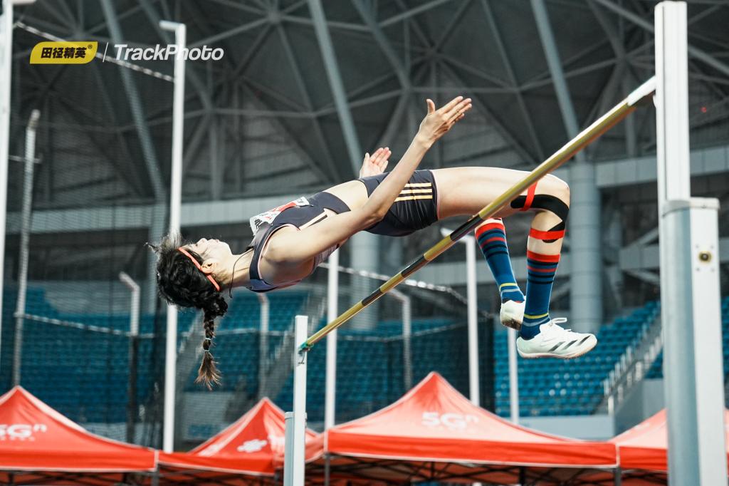 C罗专访预告：用一项七场夺冠的赛事定义历史最佳，这公平吗？